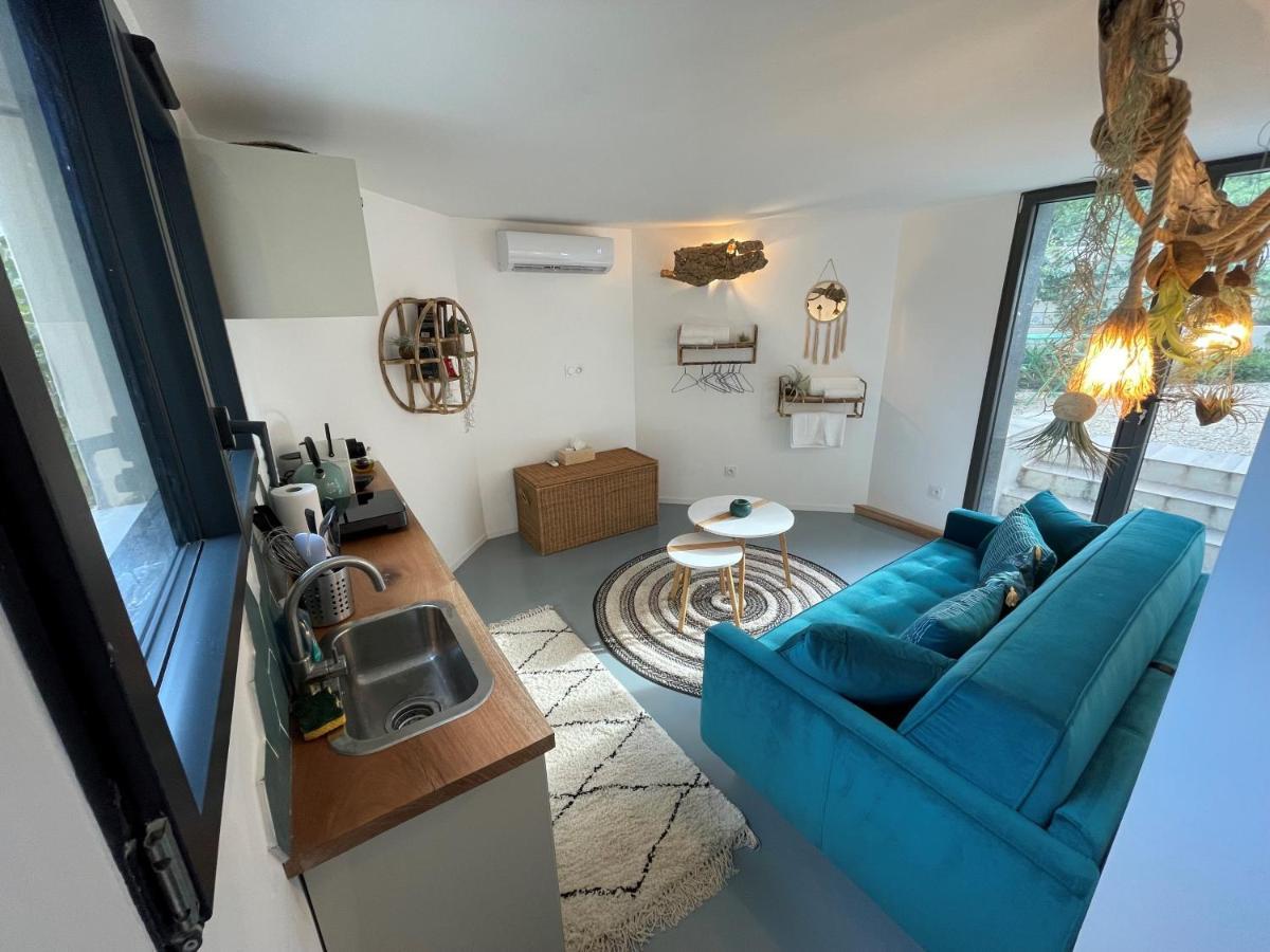 Bulle De Detente Avec Jacuzzi Saint-Martin-de-Londres Экстерьер фото